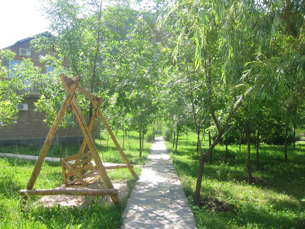 Lucytour Hotel Hermon Kültér fotó